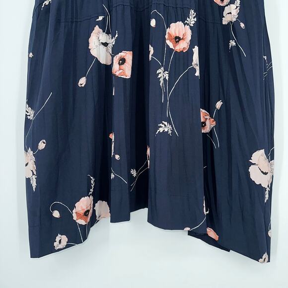 VINCE Tossed Poppy Pleated Floral Midi Knee Length Skirt in Marine - Picture 6 of 15